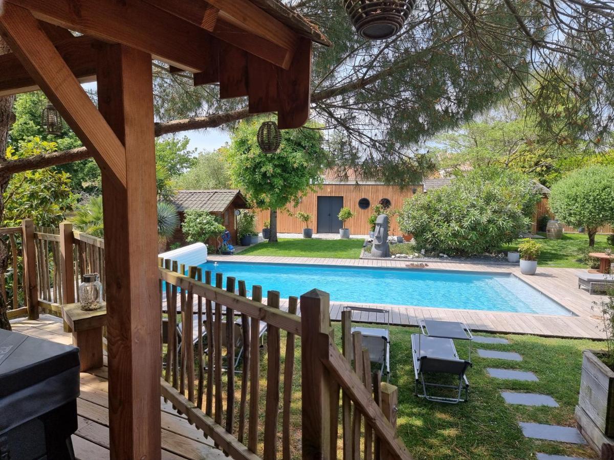 Bed and breakfast Le Clos Des Romarins